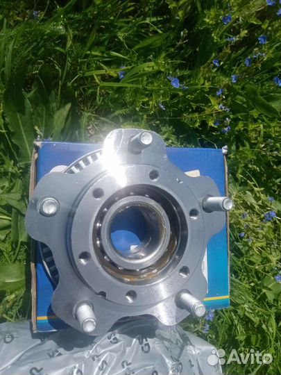 Suzuki grand vitara, xl7 ступицы передние