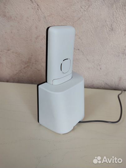 Телефон dect Panasonic KX-PRS110RUW
