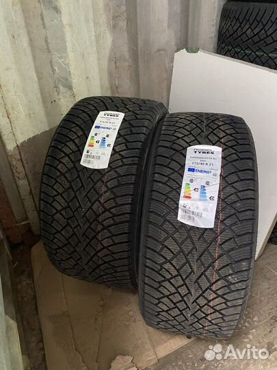 Nokian Tyres Hakkapeliitta R5 SUV 275/40 R21 и 315/35 R21 111T