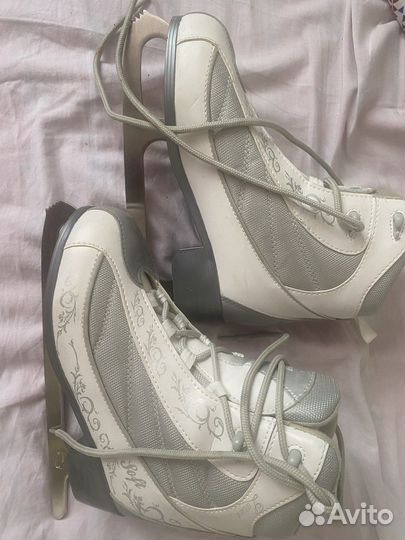 Коньки фигурные