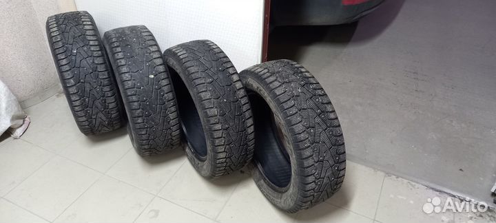 Pirelli Ice Zero 205/55 R16
