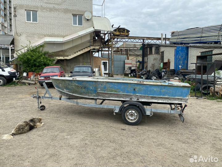 Моторная лодка Прогресс 2м