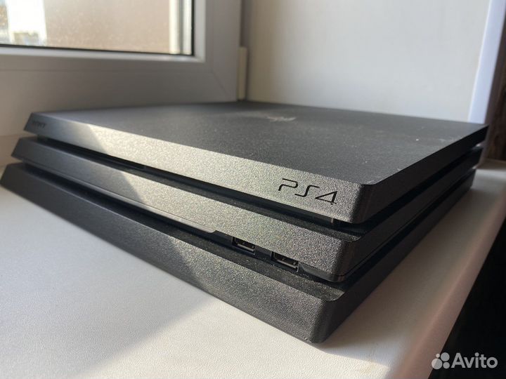 Sony playstation 4 pro 1tb