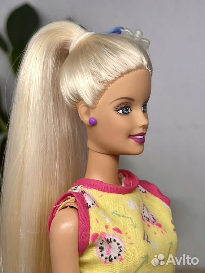 Barbie stylin hair