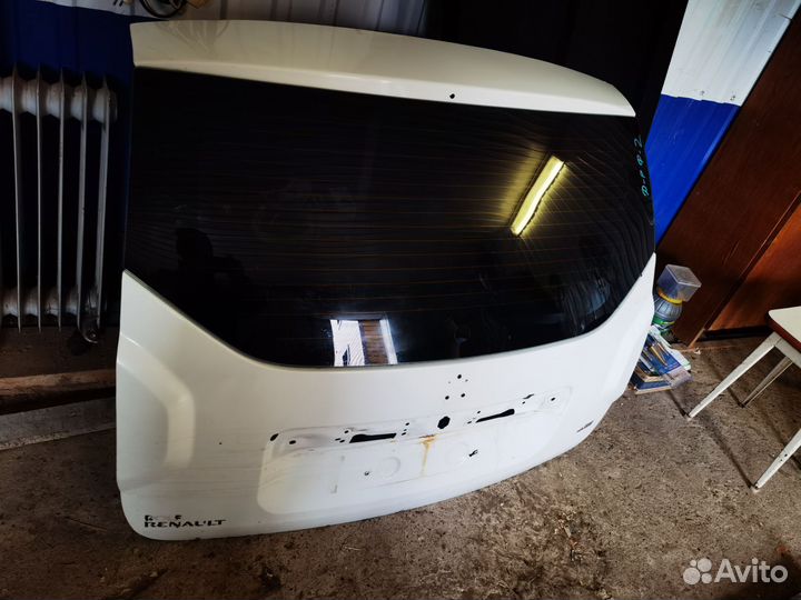 Дверь багажника renault duster