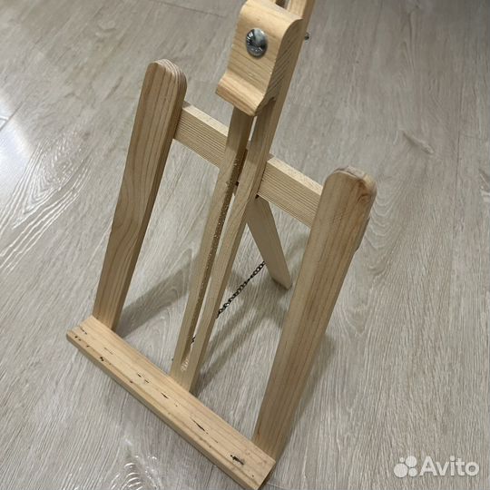 Мольберт настольный