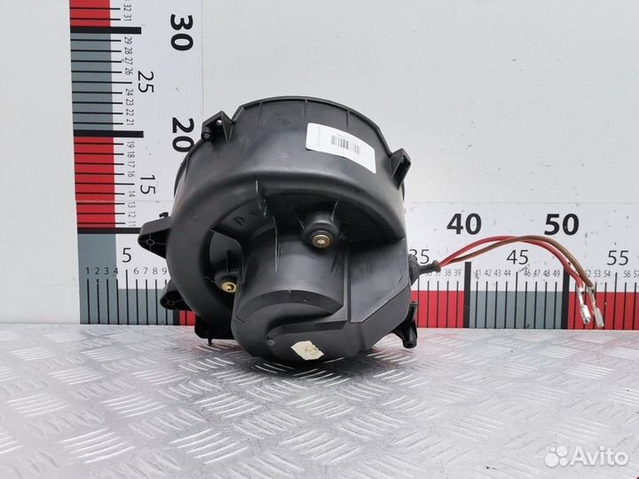 Моторчик печки для Opel Omega B 90541102