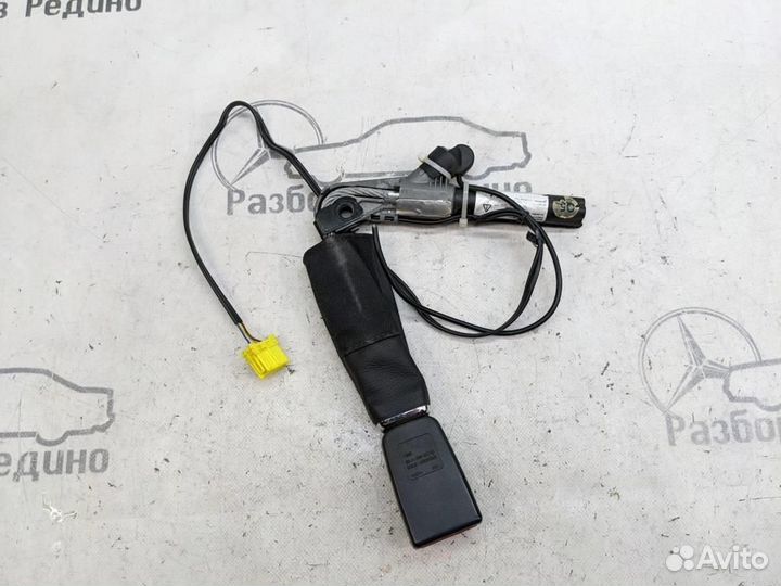 Замок ремня безопасности w220 S-class 648.960 0