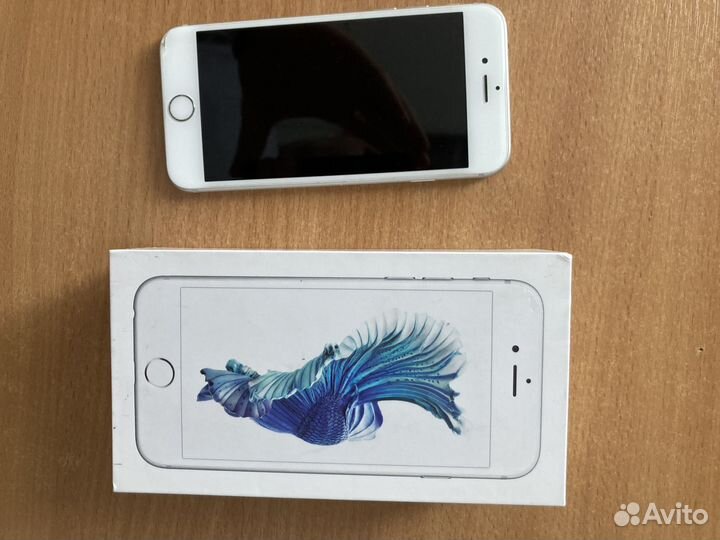 iPhone 6S, 64 ГБ