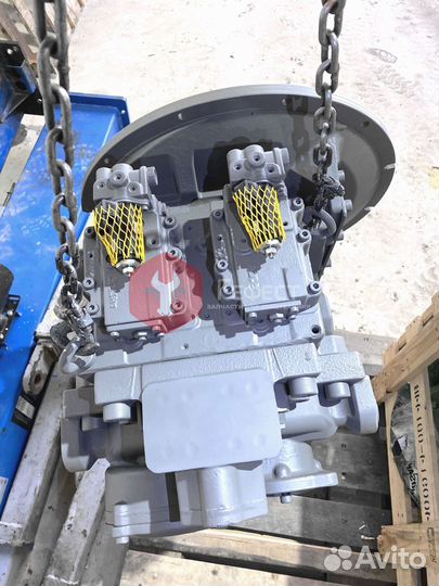 Гидравлический насос Hitachi ZX470LC-5G 4432815