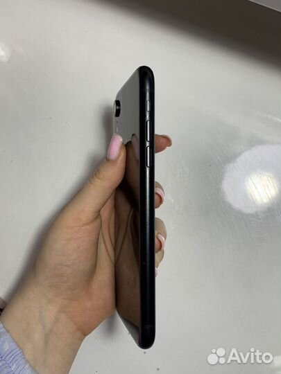 iPhone Xr, 128 ГБ