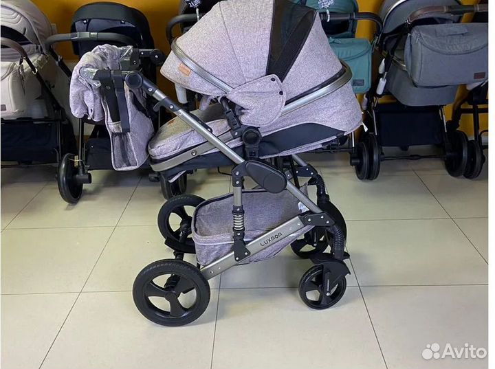 Коляска для новорожденных