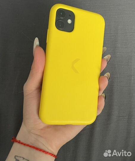 Чехол на iPhone 11