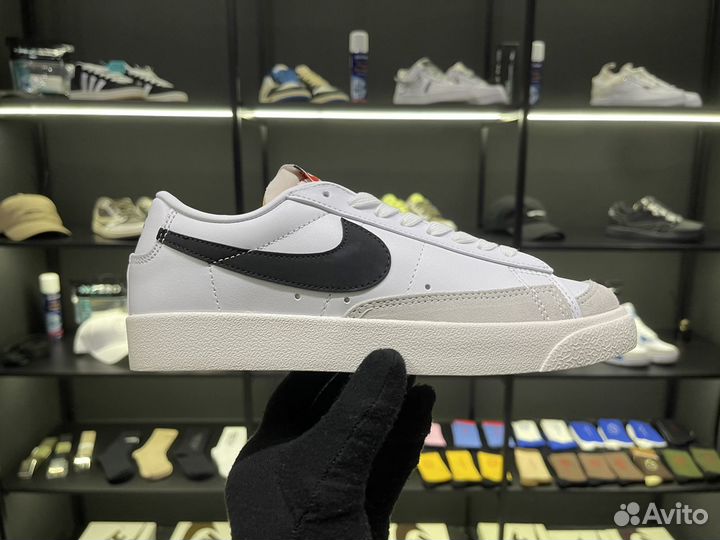 Кроссовки Nike Blazer Low '77 Vintage White-Black