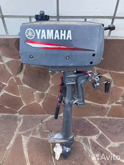 Лодочный мотор Yamaha 2 с надувной лодкой