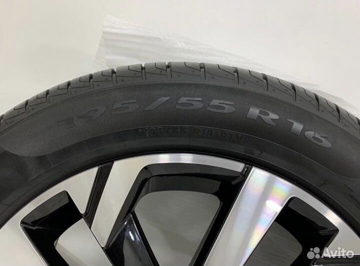 Новые Volkswagen Polo (Torsby), Pirelli 195/55 R16