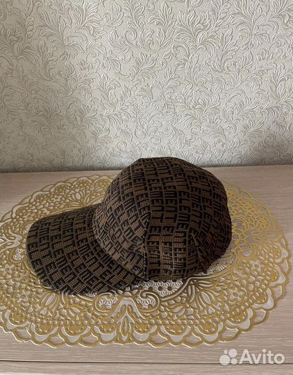 Бейсболка Element