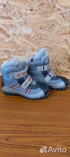 Ботинки лыжные детские