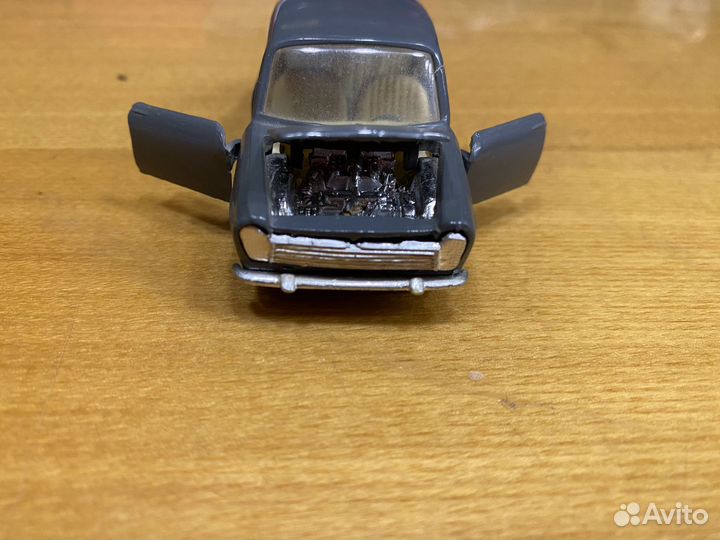 Модель авто 1:43 innocenti morris IM3 СССР