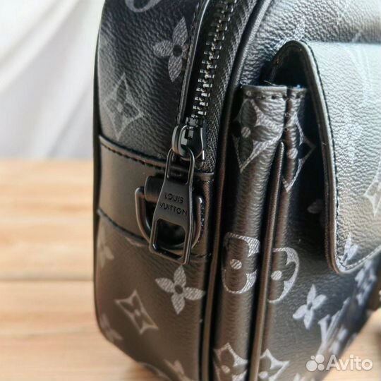 Сумка мессенджер мужская LV Pochette 25x18