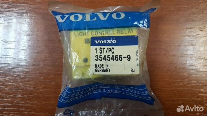 Реле света Volvo 850