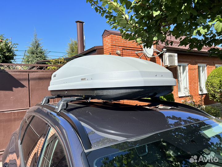 Thule pacific 200