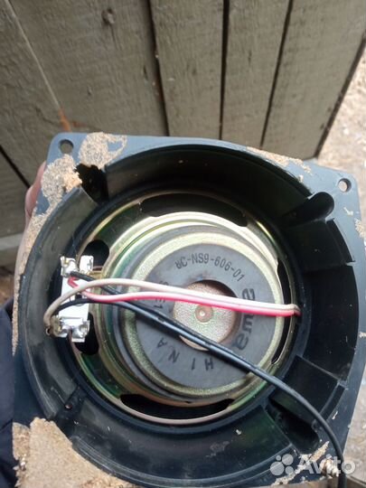 Сабуфер с пищалкой