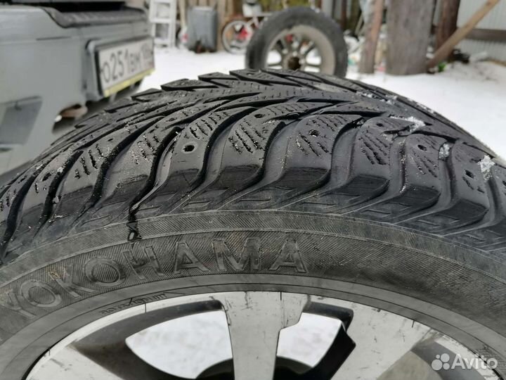 Yokohama Ice Guard IG55 255/55 R18