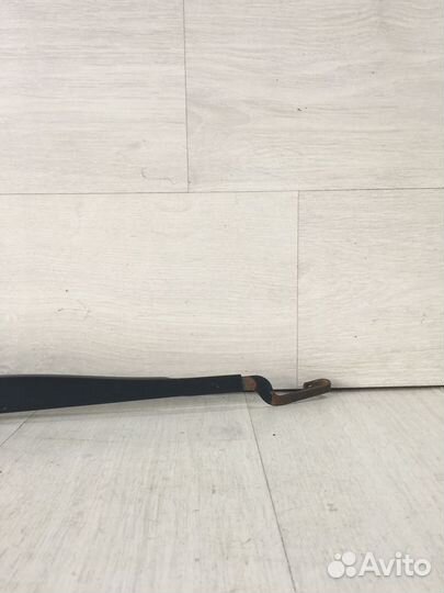 Поводок дворника левый KIA optima 3 2.4 ат седан