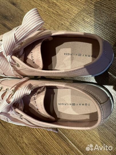 Tommy hilfiger кеды женские 40
