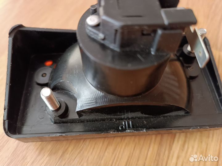 Подфарник ваз 21011 желтый правый