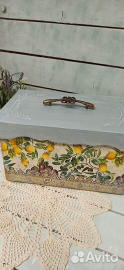 Хлебница деревянная