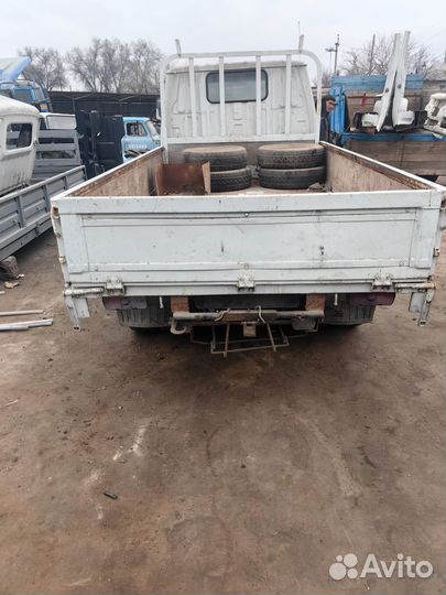 Запчасти на Toyota Dyna 1993г