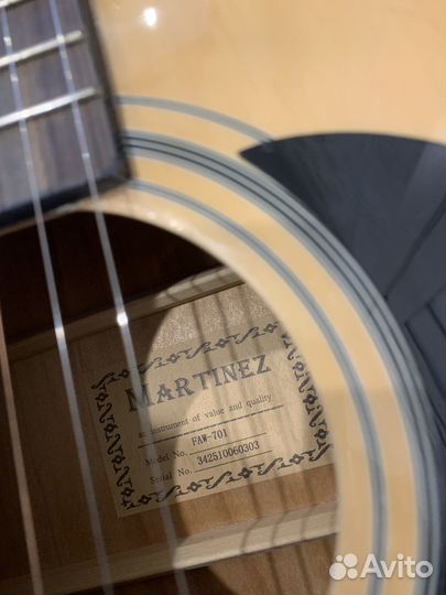 Акустическая гитара Martinez FAW-701 и чехол
