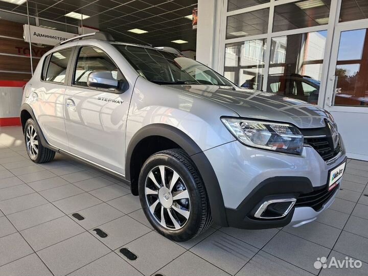 Renault Sandero Stepway 1.6 AT, 2020, 38 358 км