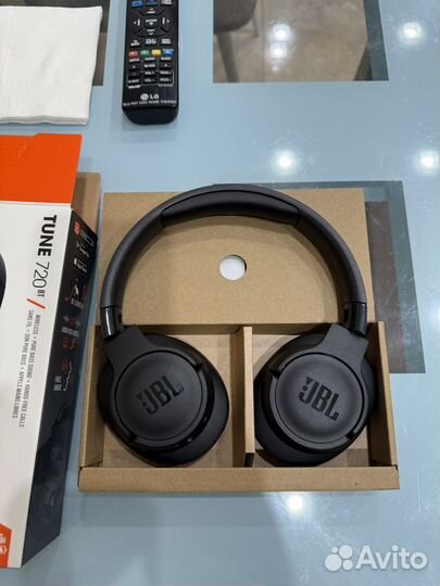 Беспроводные наушники jbl tune720bt