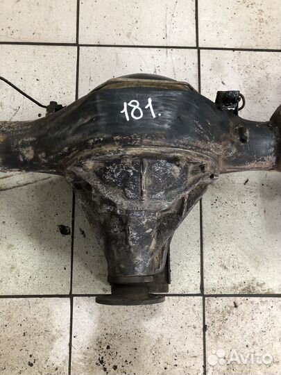 Мост задний Mitsubishi Montero Sport 1