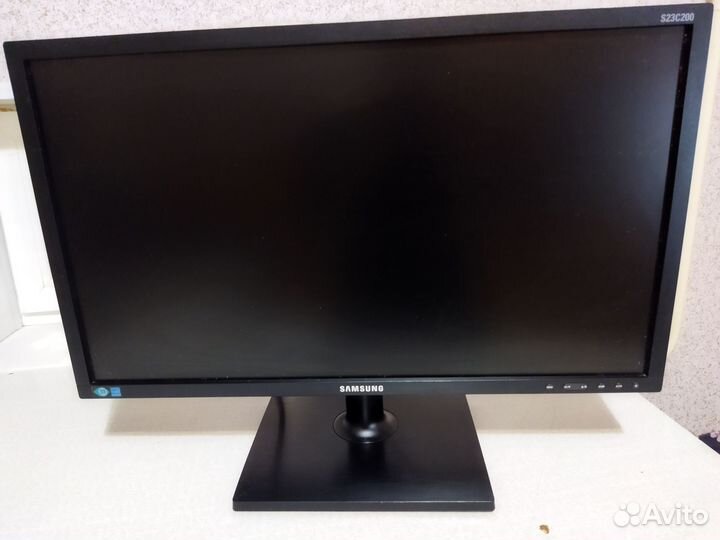 Монитор 24 дюйма Samsung