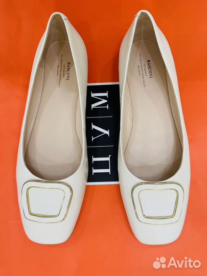 Балетки новые молочные кожа 40