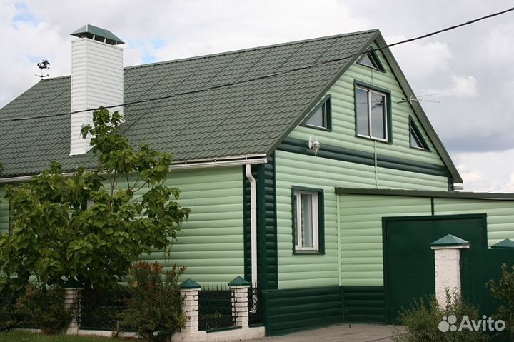 Металлочерепица RAL3005 фасад кровля