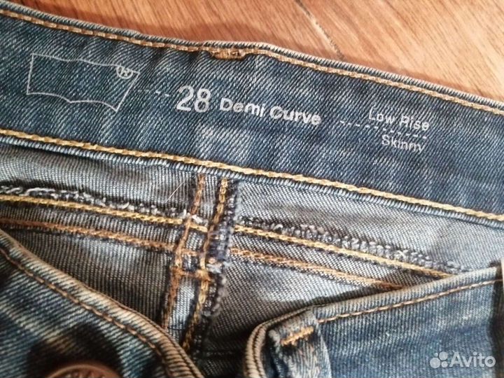 Джинсы женские levis