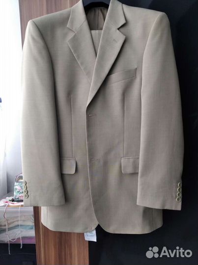 Костюм мужской