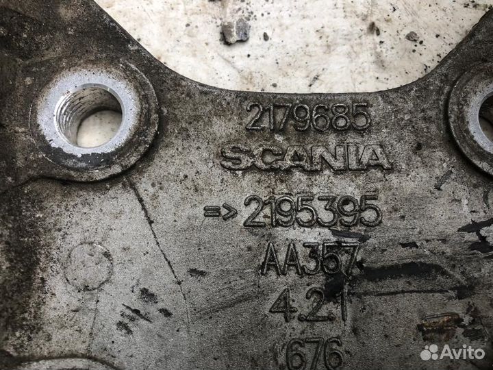 2195395 Кронштейн кабины задний левый scania