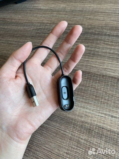 Зарядка для mi band 4