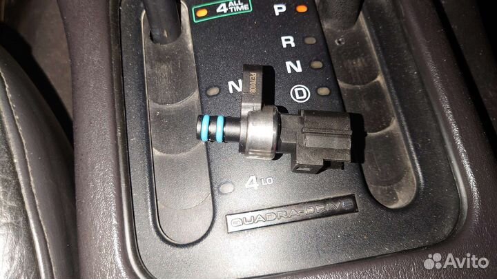 Датчик давления масла АКПП Jeep Grand Cherokee WJ