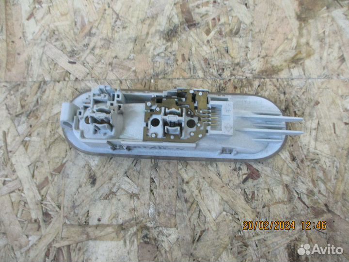 Плафон потолочный Рено Логан 1