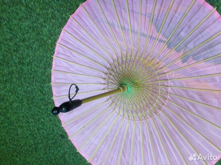 Старинный китайский зонт от солнца