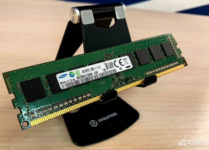 Оперативная память Samsung 4 гб DDR3 1600MHz