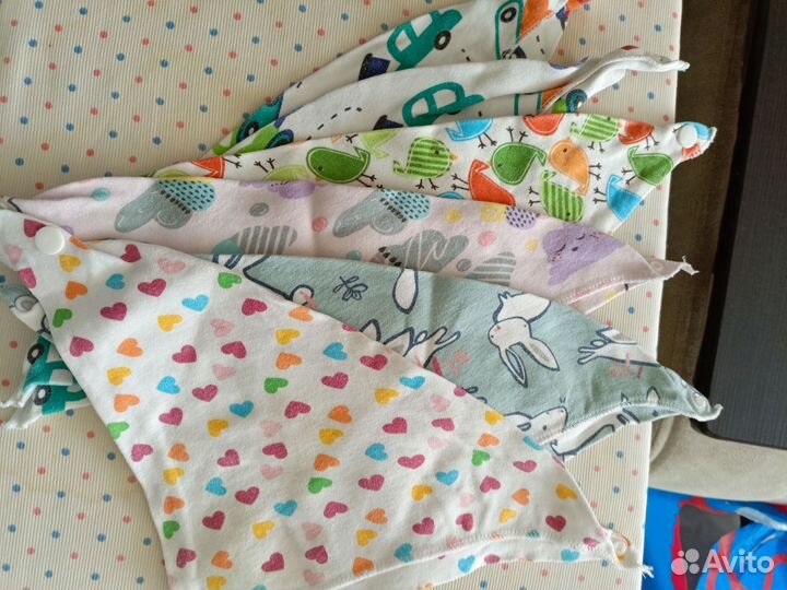 Два пакета вещей для малыша с 0 до 6 месяцев