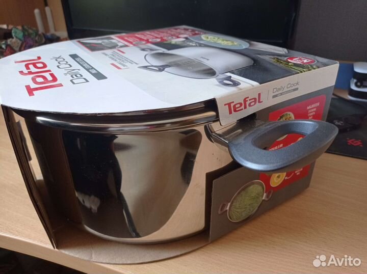 Кастрюля tefal новая
